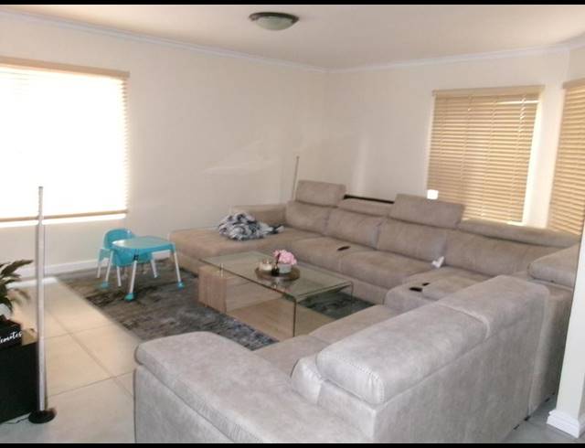 3 BEDROOM PROPERTY TO RENT IN EIKENBOSCH